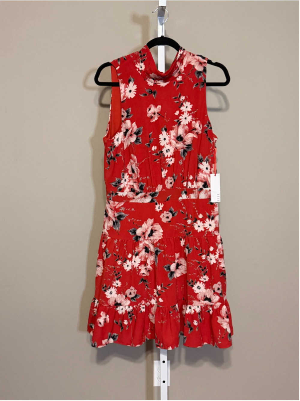 Women's Elle Red Floral Mini Dress Size L